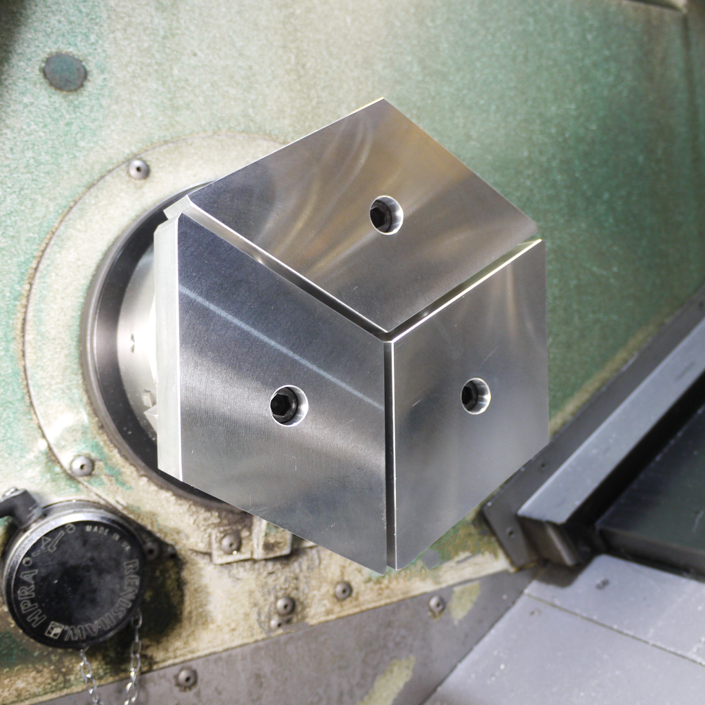 ひし型生爪カメチャック｜軽量で菱型です。薄肉ワークや異形状ワークに最適